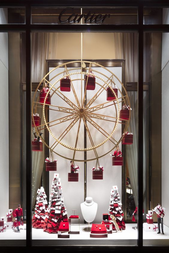 How To Decorate a Retail Store for Christmas holidays  Italian E