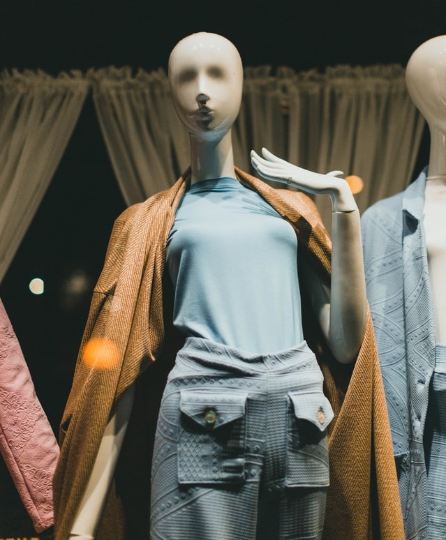 clothing store window displays